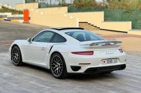 Porsche - 911 Turbo S